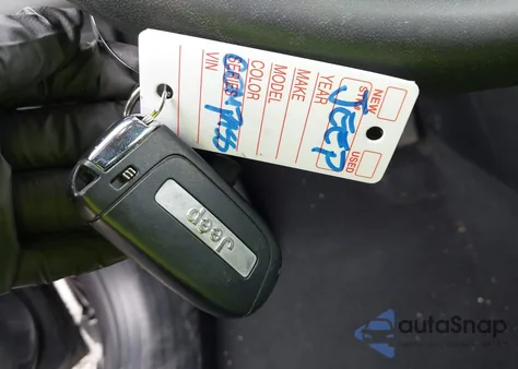 2024 Jeep Compass Latitude 4X4 from USA, damaged, VIN 3C4NJDBN4RT120029